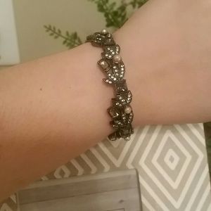 🎉👉Ann Taylor Stretch Bracelet👈🎉